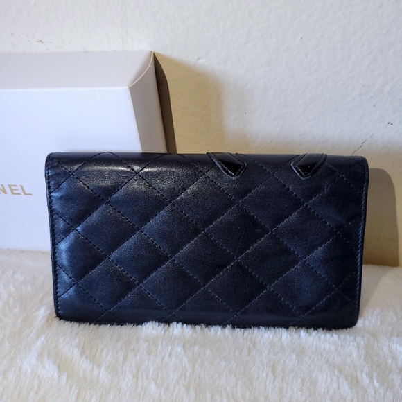 CHANEL Cambon Bifold Quilted Lambskin Long Wallet - Picture 5 of 15